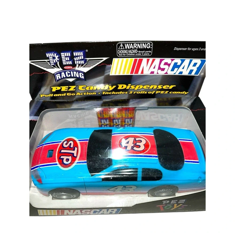 Blue Nascar Racing #43 Richard Petty PEZ Candy Dispenser Pull And Go Toy‎ Car